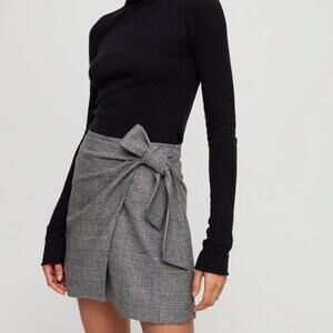 NWT Aritzia Wilfred Dorine Wrap Front Glen Check Plaid Wool Blend Mini Skirt 0